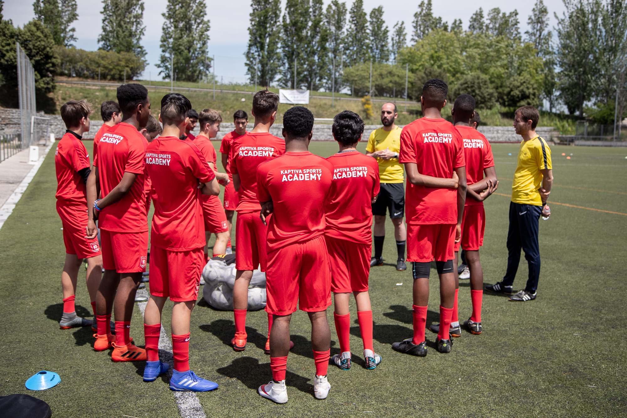 How To Play Football In Spain Kaptiva Sports Academy