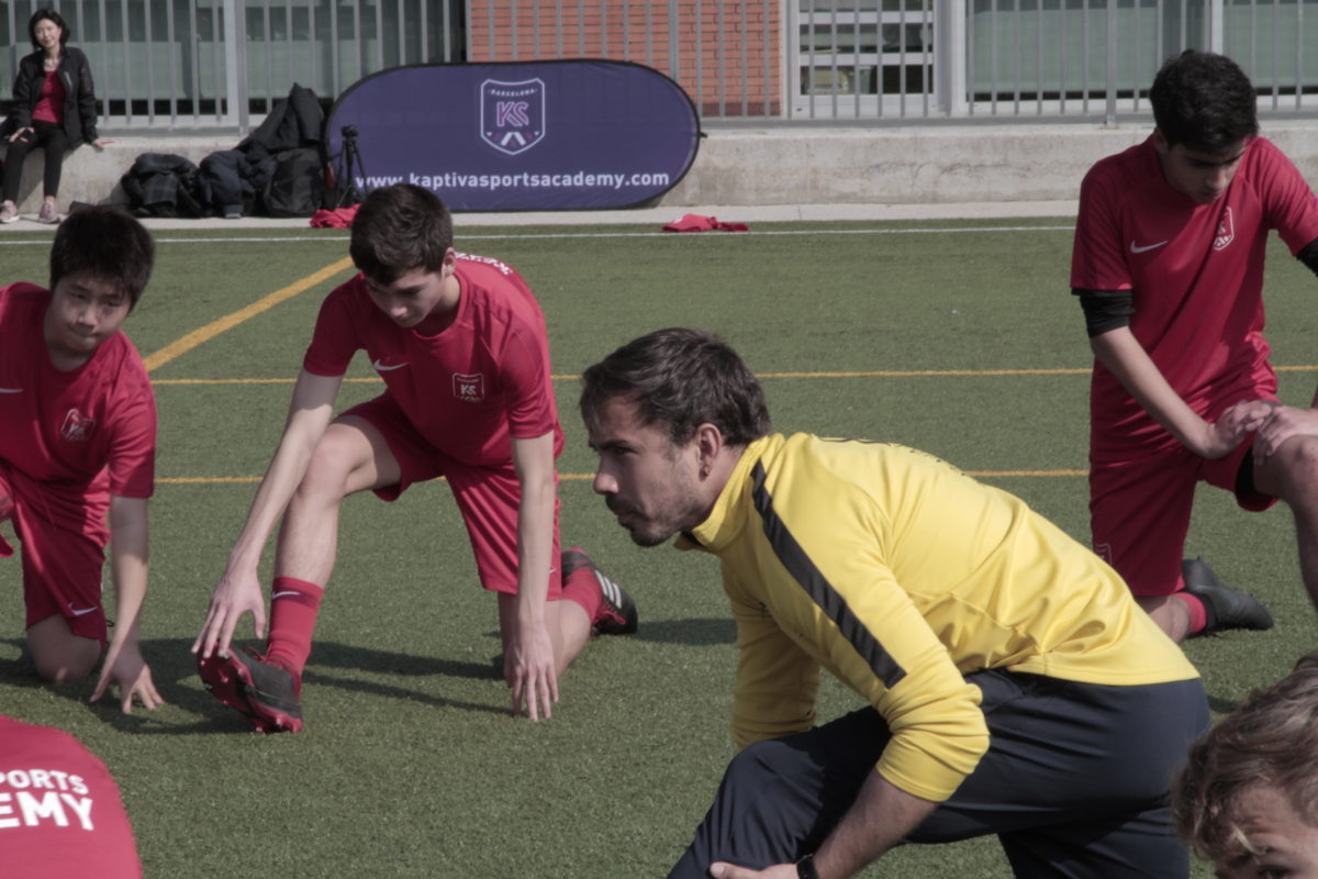 Tips to the best midfielder Kaptiva Sports Academy Bcn